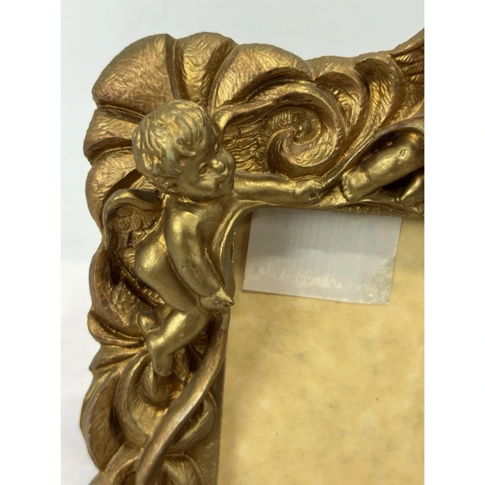The Unbranded Brand ribbons cherub 5x5